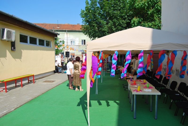 Carnavalul copiilor la Curcubeu